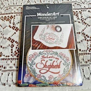 New WonderArt Needlepoint Printed Dresser Scarf 15x42 Lord is My Shepherd Floral